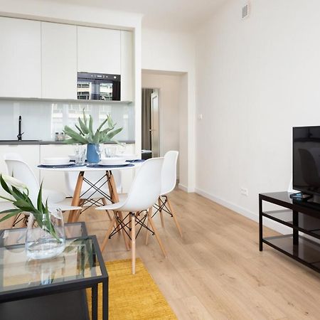 Family City Center Apartment By Renters Prestige Warszawa Eksteriør bilde