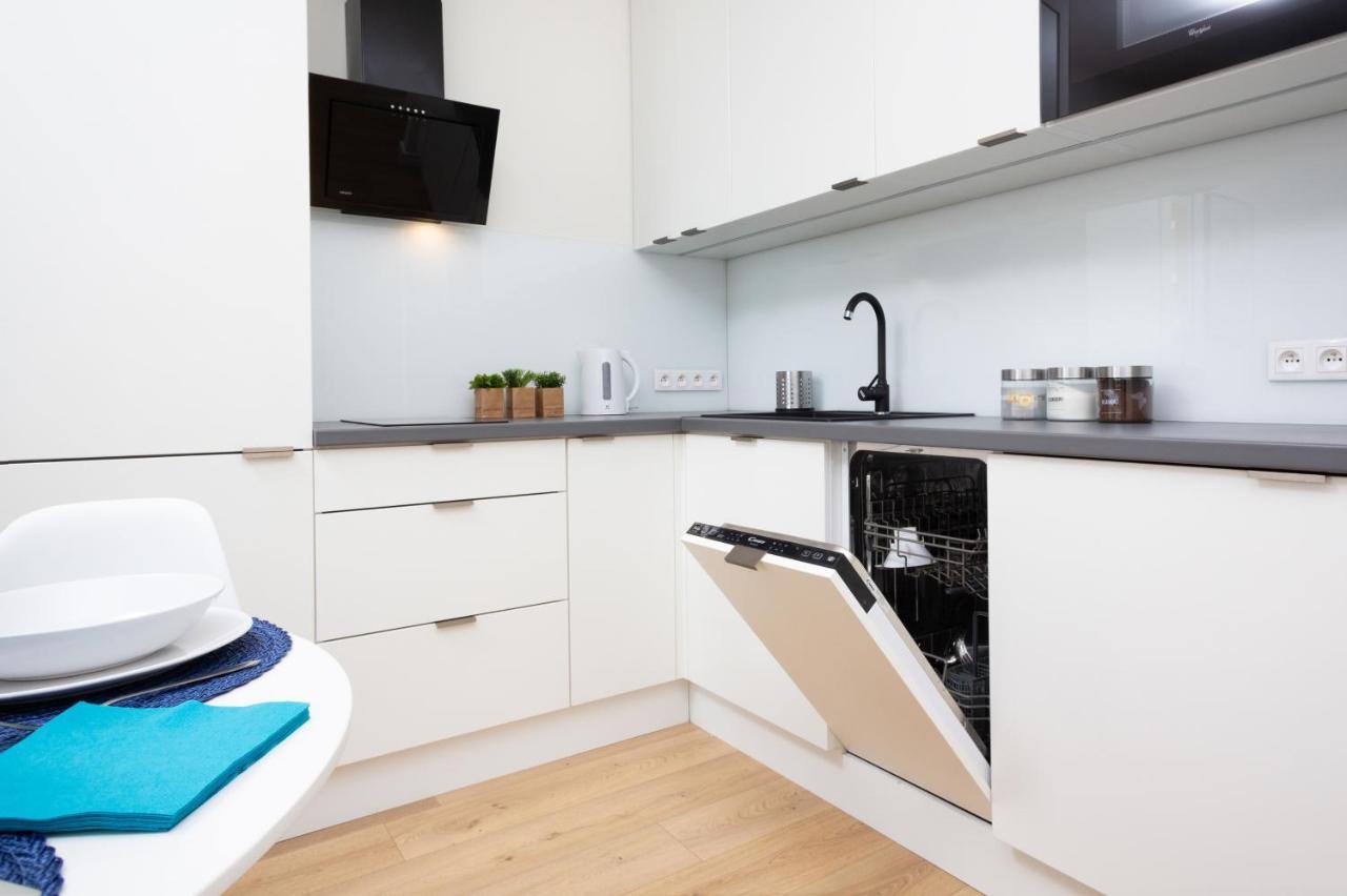 Family City Center Apartment By Renters Prestige Warszawa Eksteriør bilde